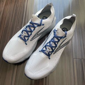 Brand new Brooks Glycerin 20 men’s size 14